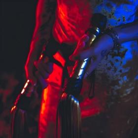 Mar a sholáthraíonn flogger sult speisialta