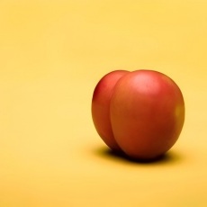 Bealaí éagsúla chun gnéas anal a dhéanamh